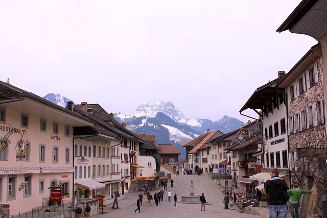 gruyeres-4873821_640